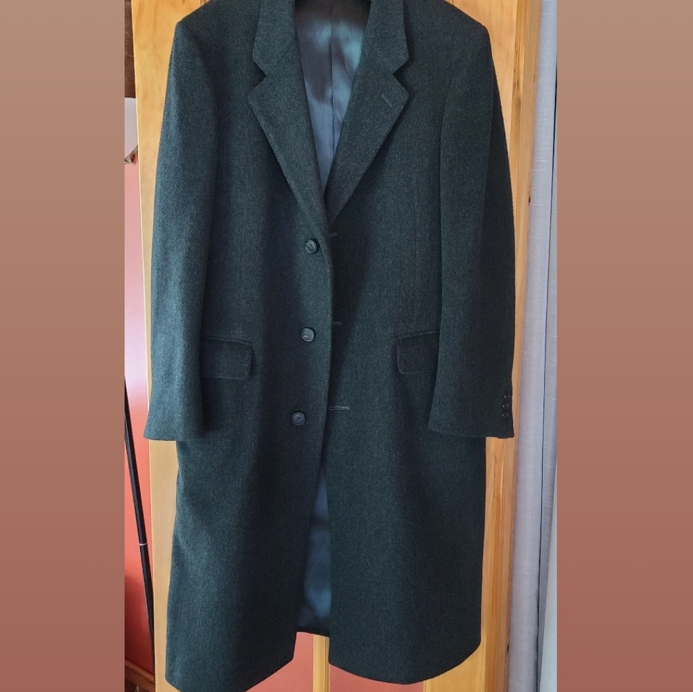 Lubins 100% wool men's winter sport coat